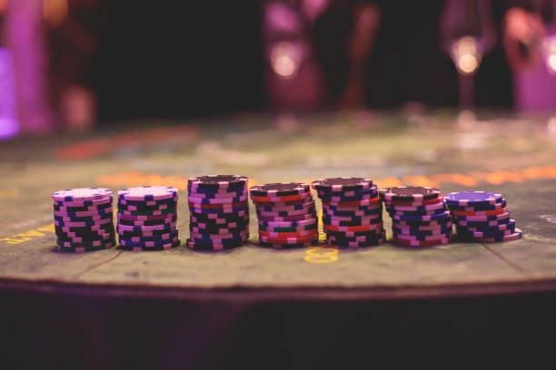Speed Roulette live dealer table with spinning wheel and betting layout on hk4d slot